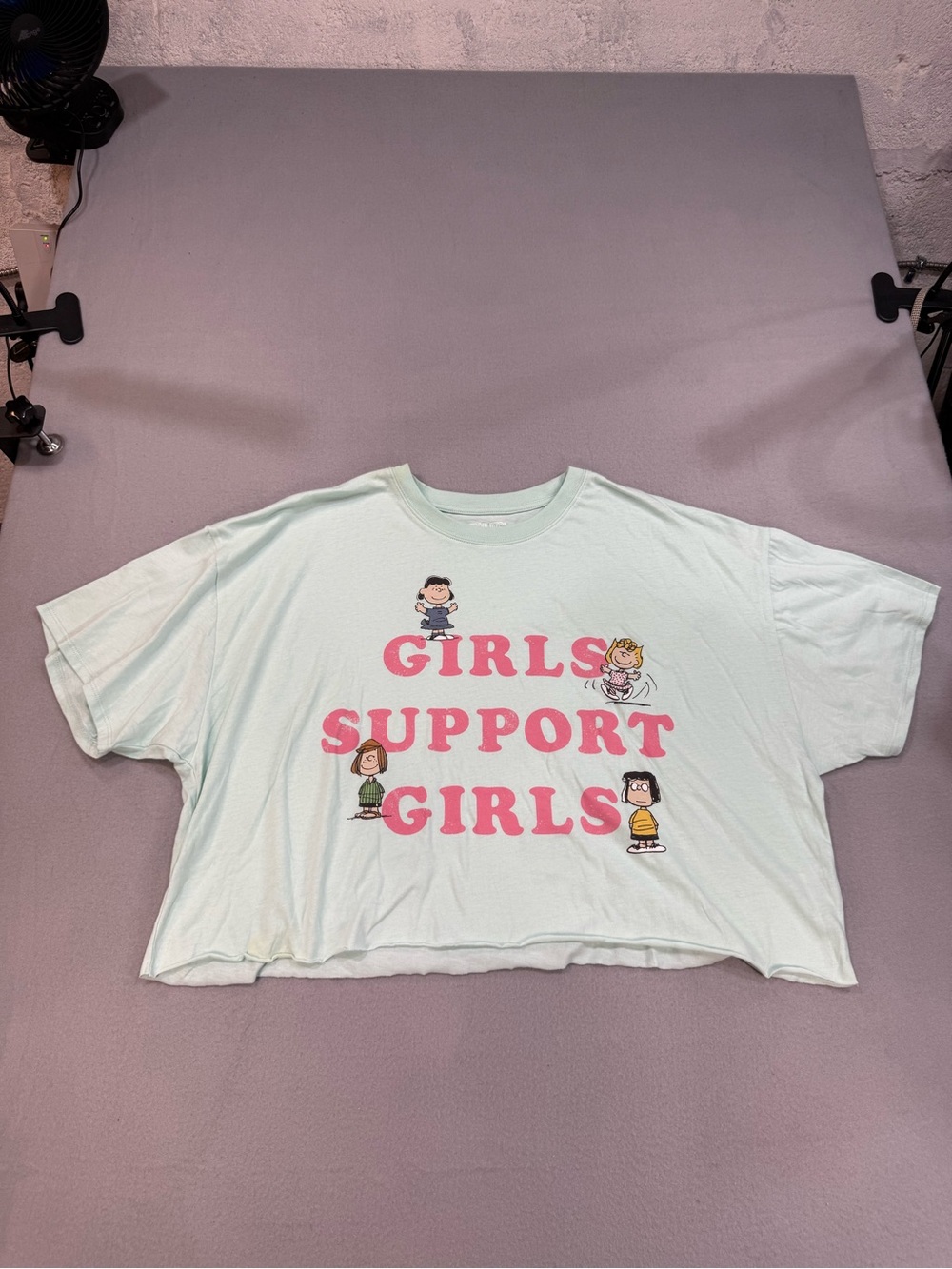 Girls Support Girls Mint cropped Graphic Tee - Pink Lettering oversized XL
